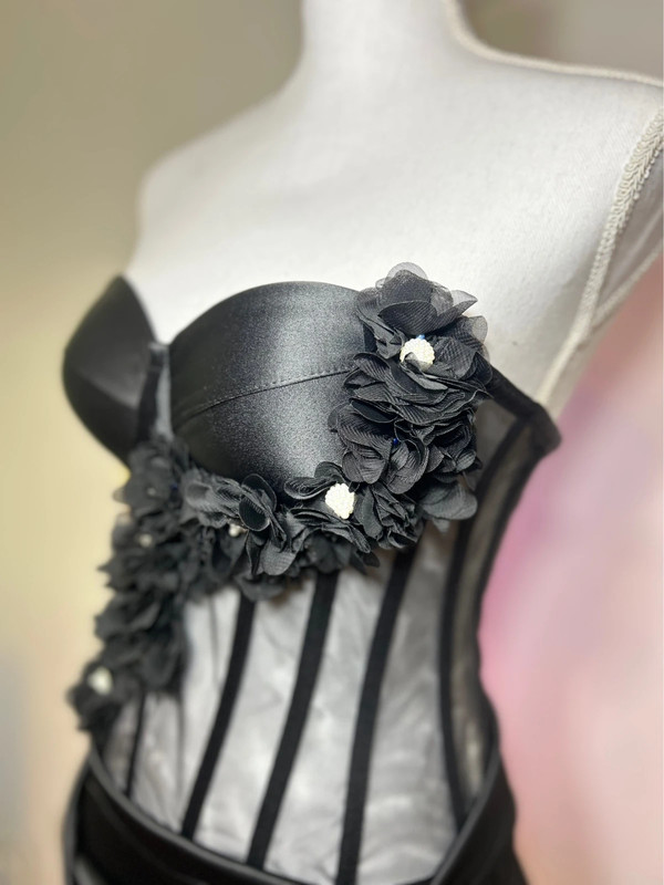 Corset Noir Fleur